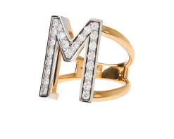 Anello oro 750‰ con lettera m in diamanti ct. 0,44 Davite & delucchi