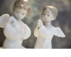 Angioletto che prega porcellana Lladro'