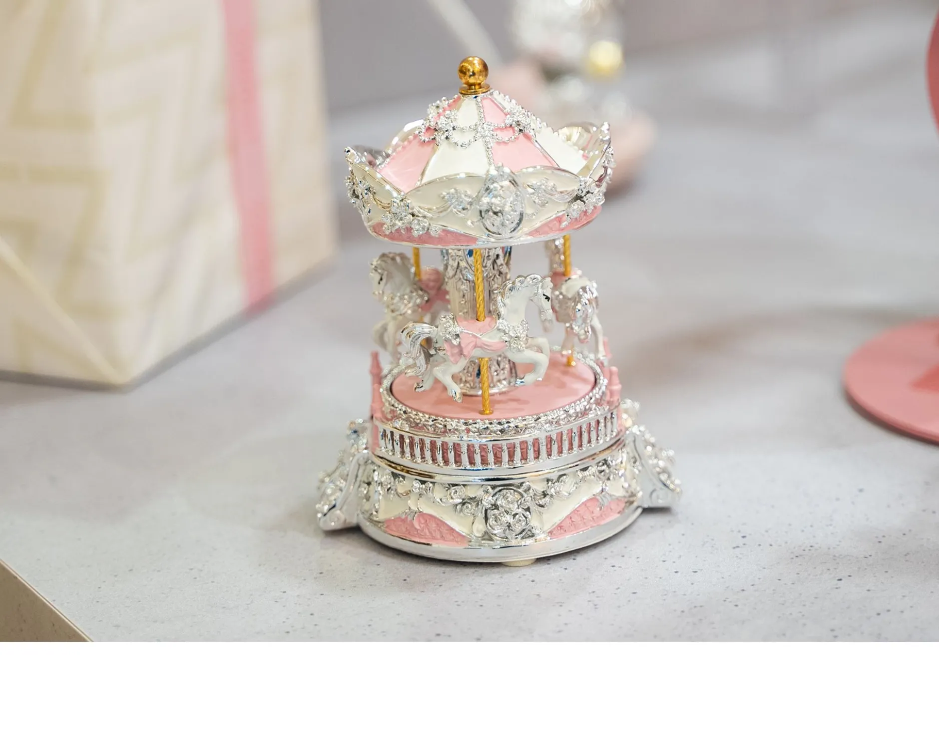 Carillon giostra dei cavalli rosa Selezione zanolli