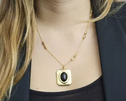 Collana ottone finitura oro con occhio di gatto nero Sovrani