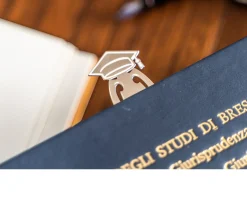 Idea regalo laurea segnalibro cappello della laurea argento Selezione zanolli