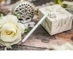 Penna bianca con ciondolo albero della vita e scatola Selezione zanolli