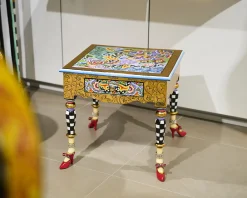 Tavolino versailles dipinto a mano Tom's drag